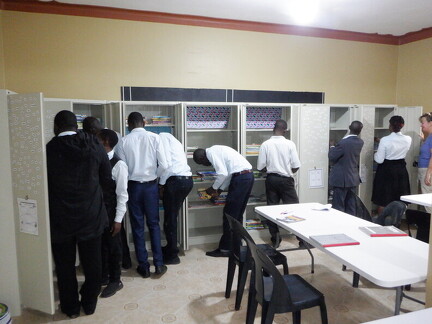 library teachers looking